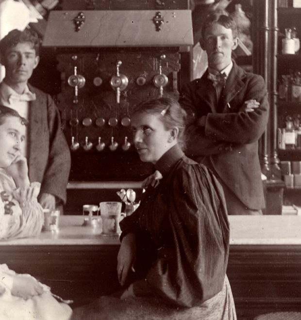 1905_soda_fountain-transformed